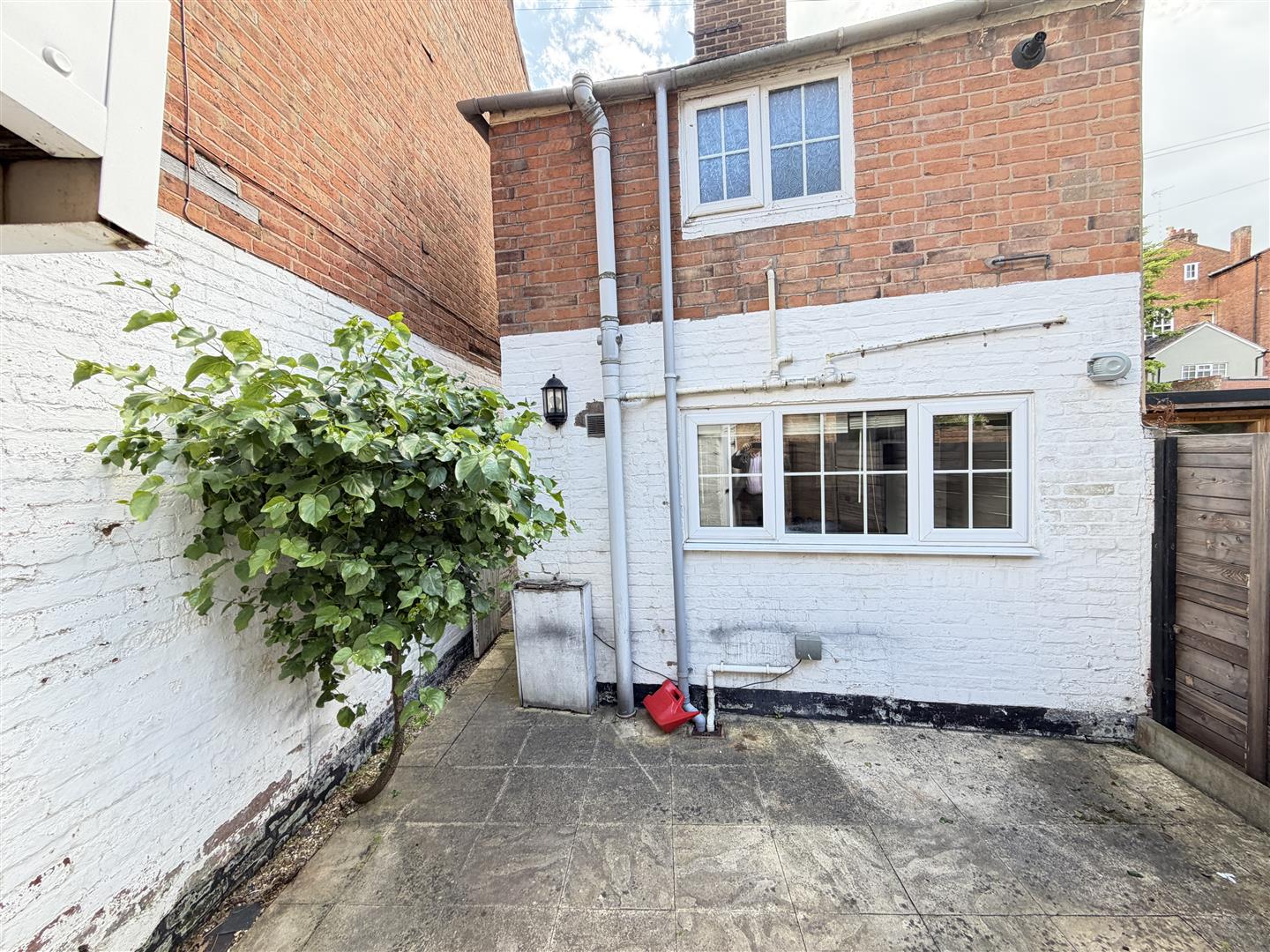 Chapel Street, Warwick 10
